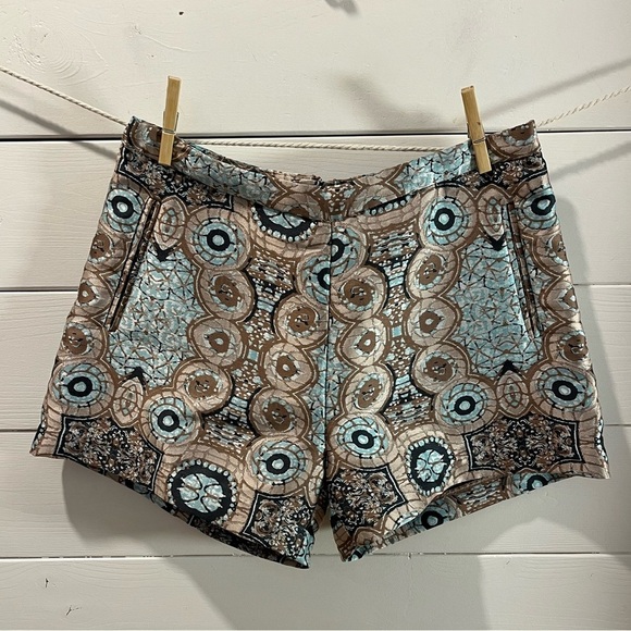 H&M CONSCIOUS Shorts – Size 4 (US) - Picture 5 of 7